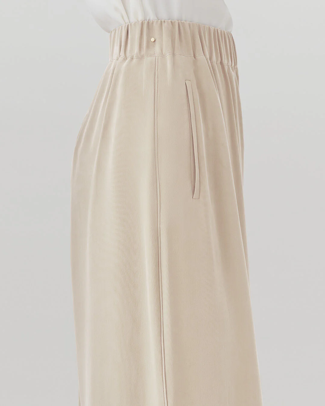 Washable Silk Wide-Leg Cropped Pant - Image 8