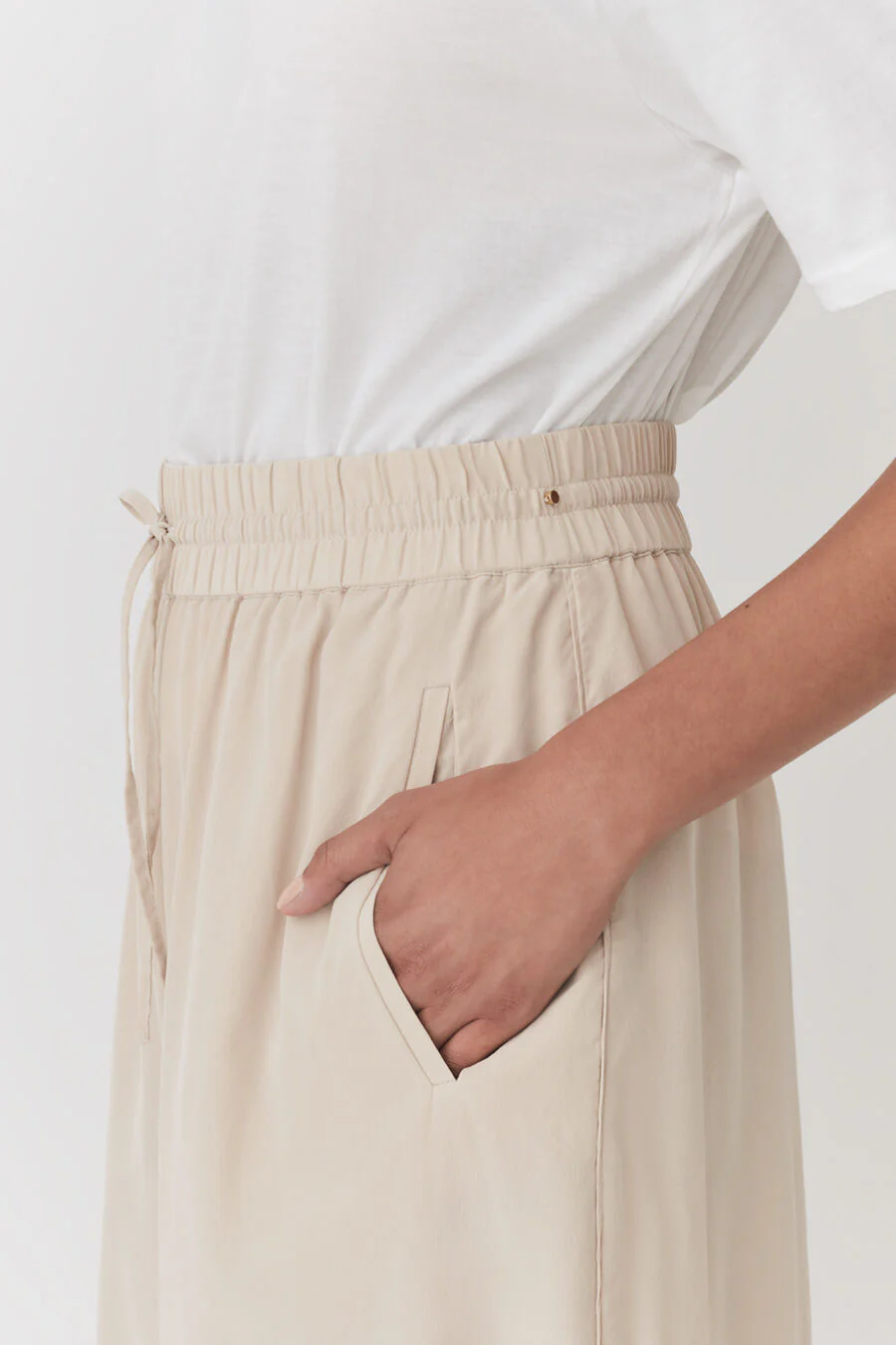 Washable Silk Wide Leg Drawstring Pant - Image 10